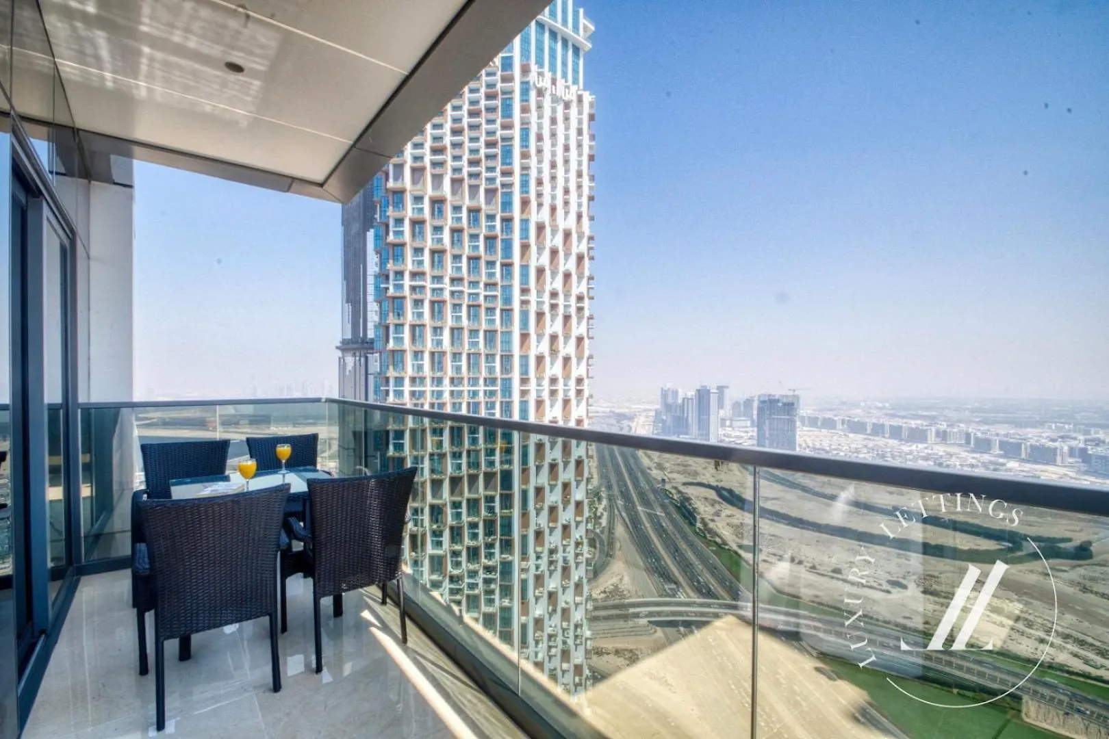 3Bdr Business Bay Bliss High Floor Private Balcony Apartment Dubai