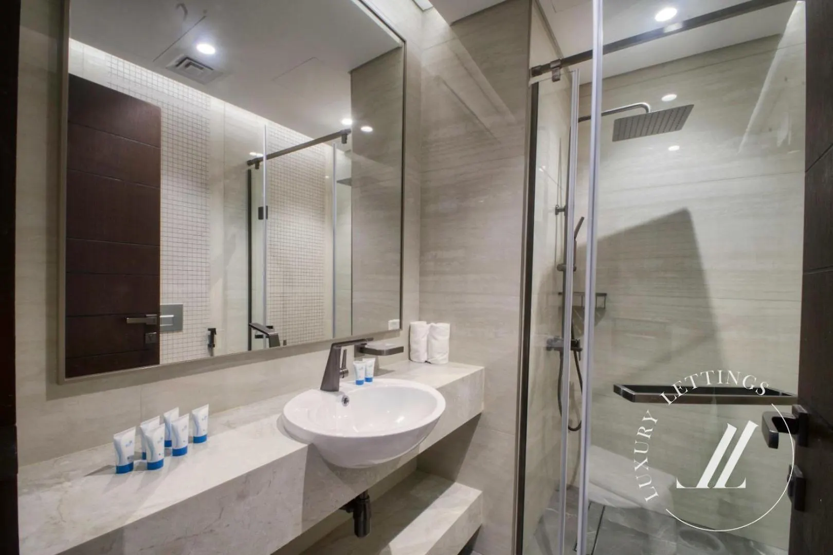 3Bdr Business Bay Bliss High Floor Private Balcony Apartment Dubai 0*,  United Arab Emirates
