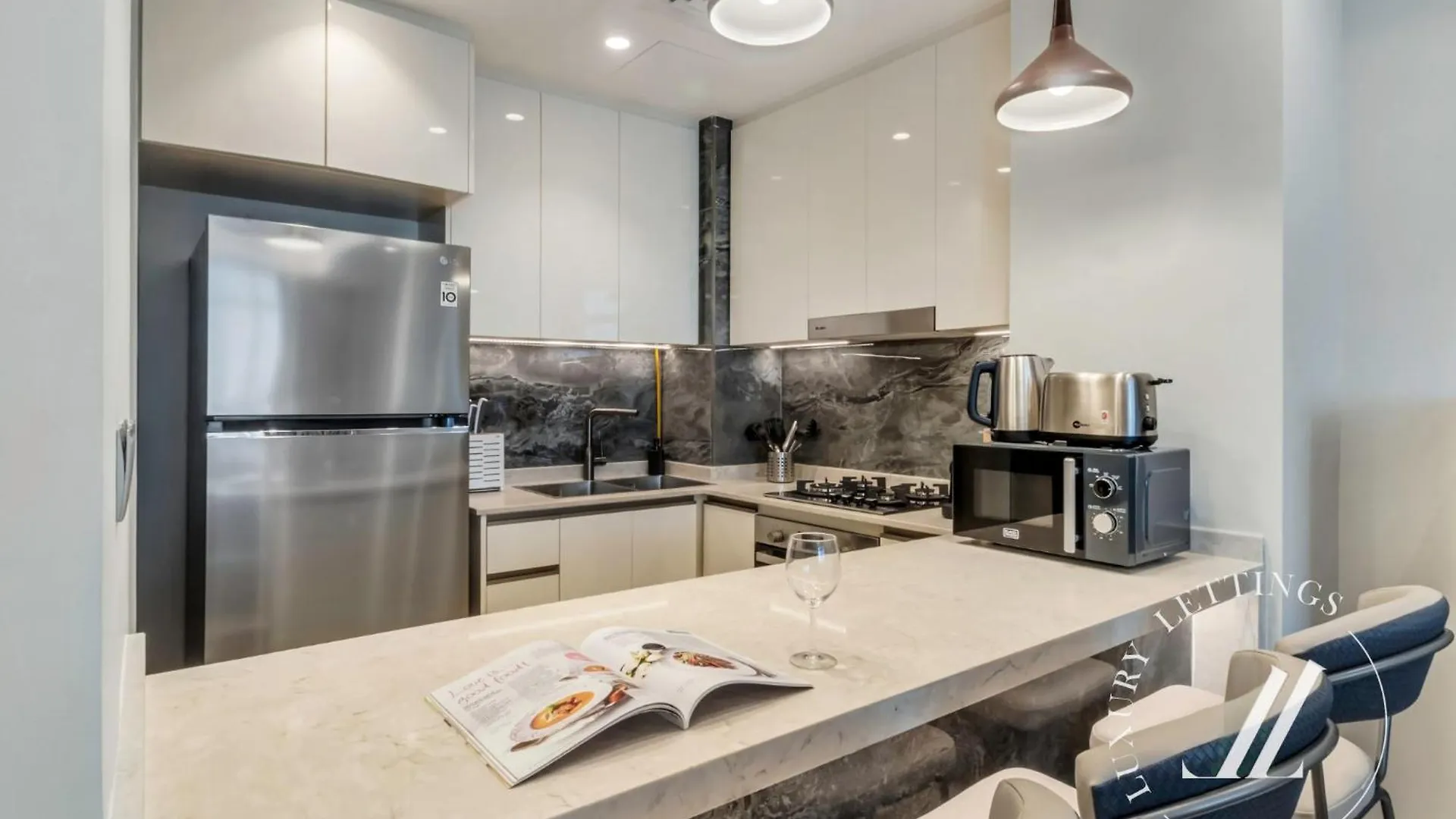 3Bdr Business Bay Bliss High Floor Private Balcony Apartment Dubai 0*,  United Arab Emirates